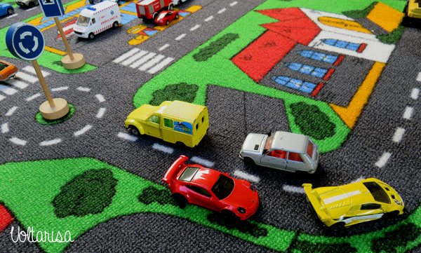 Colegio en alfombra